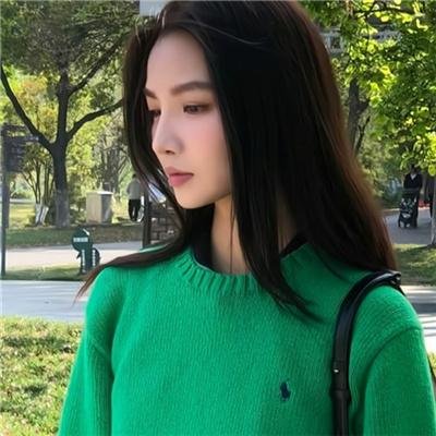 色彩直冲而上